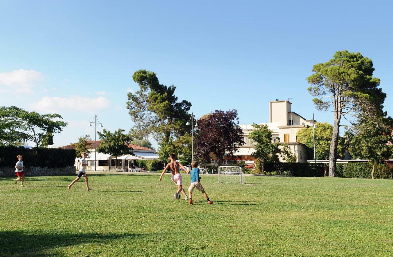 Parco Delle Piscine Hotel Sarteano Exterior photo