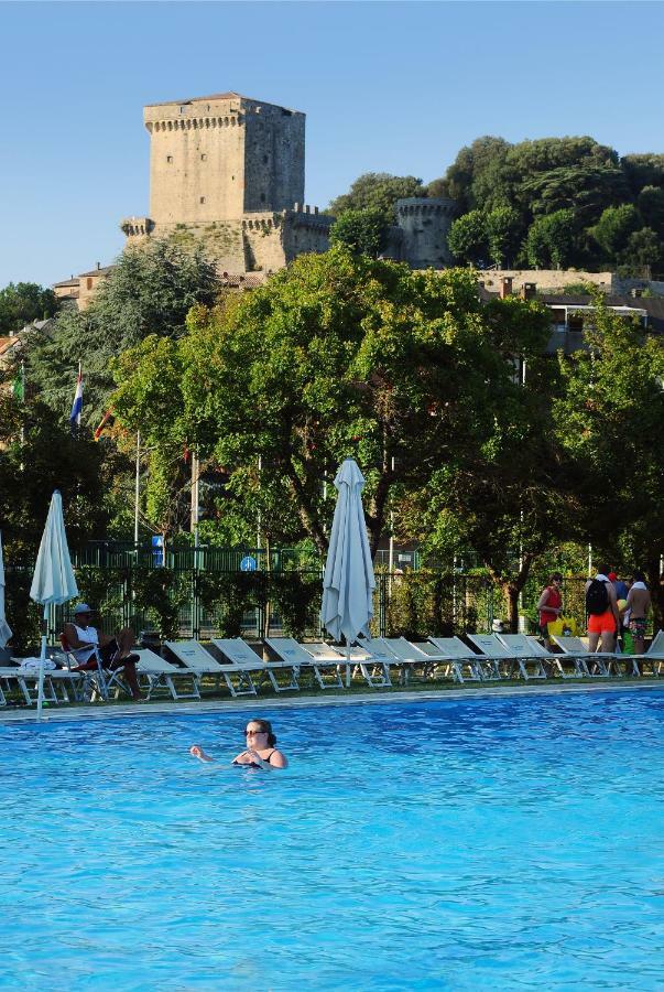 Parco Delle Piscine Hotel Sarteano Exterior photo